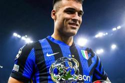 雷速体育-阿根廷运动员在比赛中施展拼搏精神的简单介绍