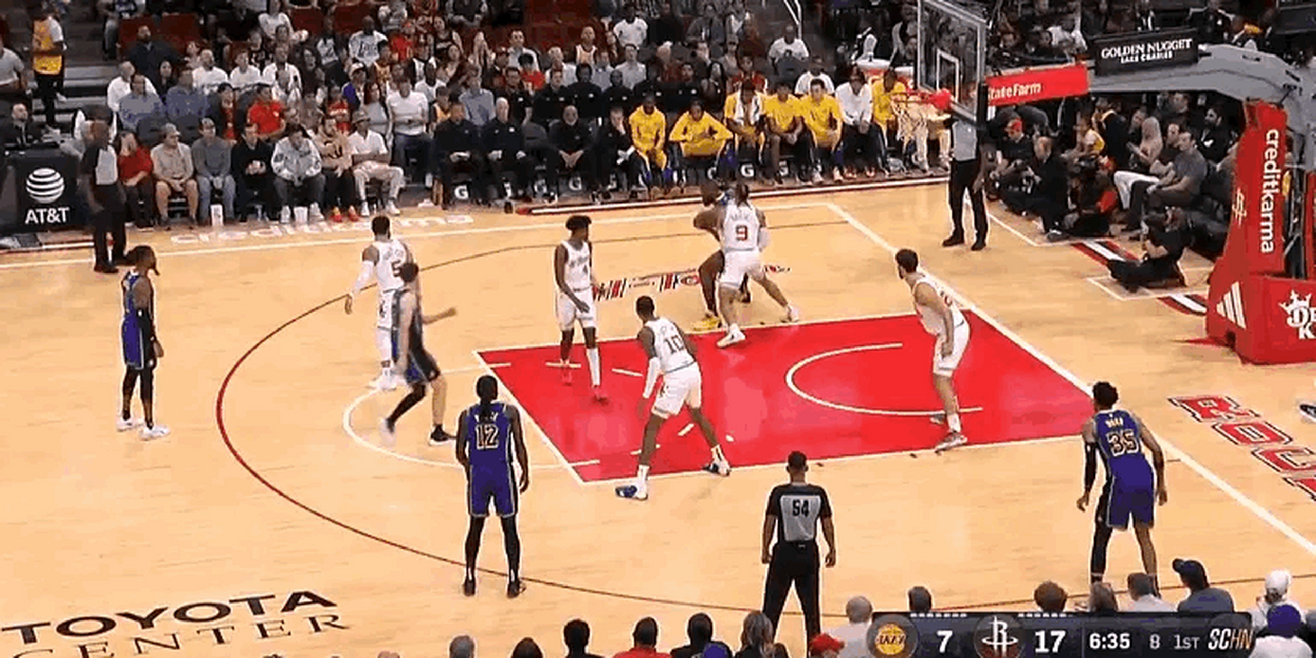 排球赛事中湖人战胜对手成功落败 排球赛事中湖人战胜对手成功落败