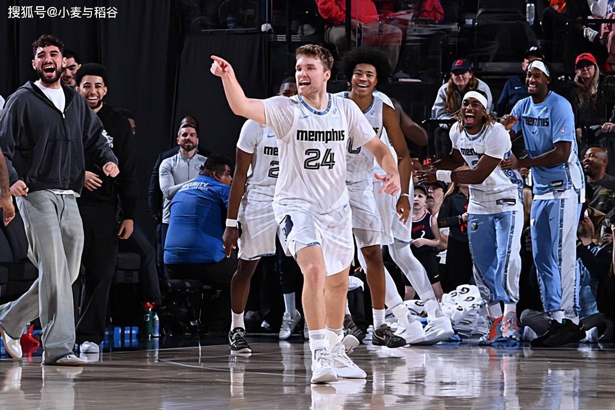 灰熊轻取快船，字母哥点燃赛场